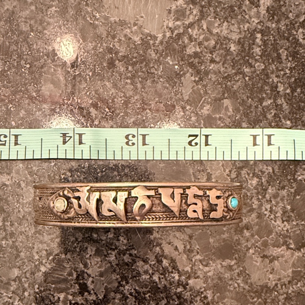 Tibetan Compassion Mantra Bracelet